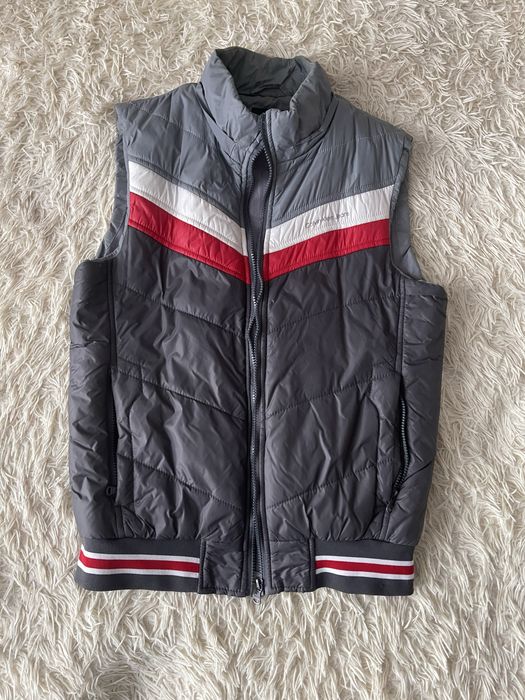 Жилетка тепла Nike ,оригінал ,розмір М