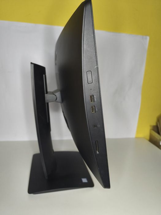 HP ProOne 600 G3 21.5-in-Non-Touch AiO