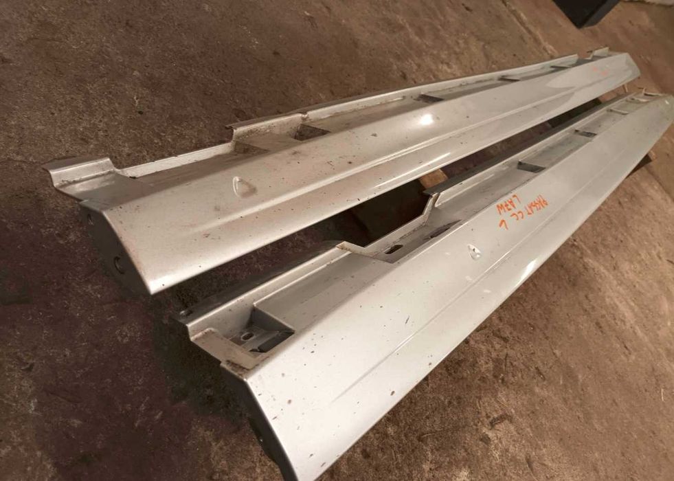 Listwa nakładka progowa progu próg LA7W Passat CC prawy lewy