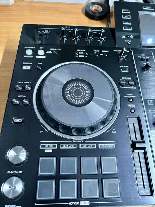 Pioneer RX2 kontroler DJ