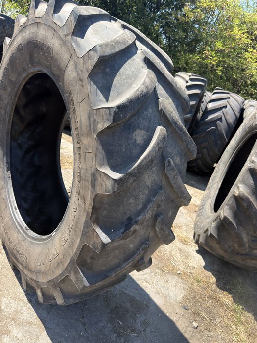 Opona 520/70R38 Firedtone