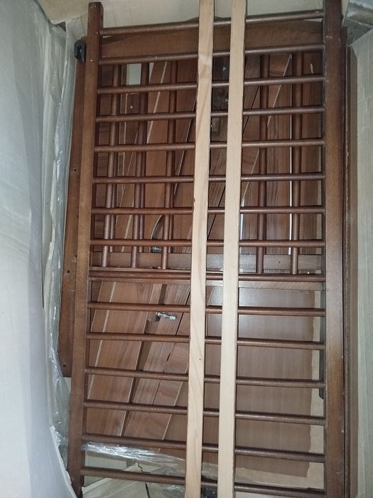 Дитяче ліжечко, колиска