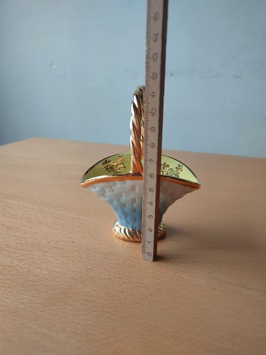 Cesta em cerâmica da "Elpa" Alcobaça.