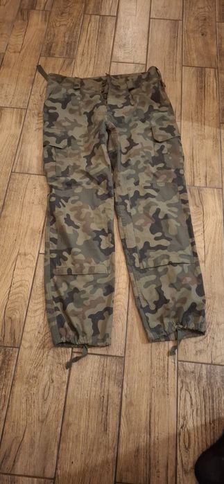 Spodnie wojskowe rozmiar L