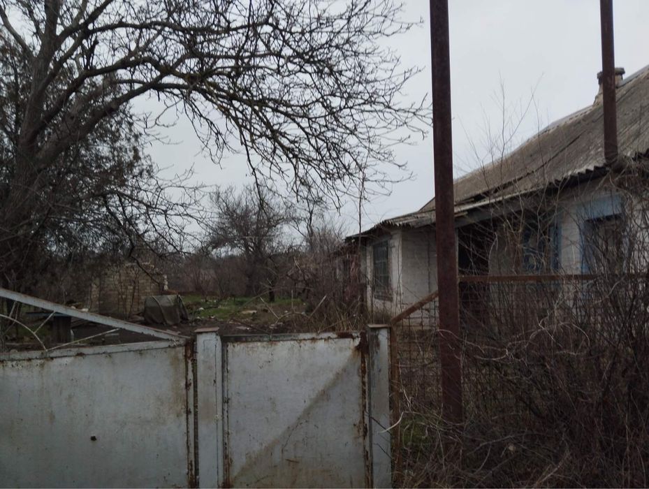 Дом участок Лозоватка 6 квартал возле води