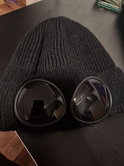 Czapka C.P. Company tylko odbiór osobisty