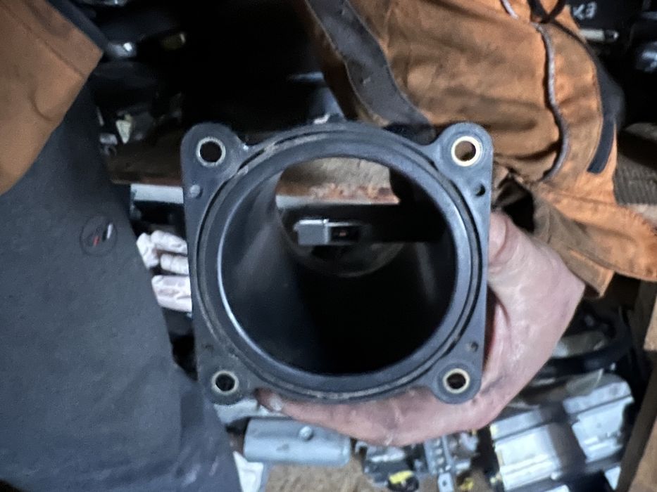 Расходомер расходометр infiniti g35 fx35 m35 год 2005