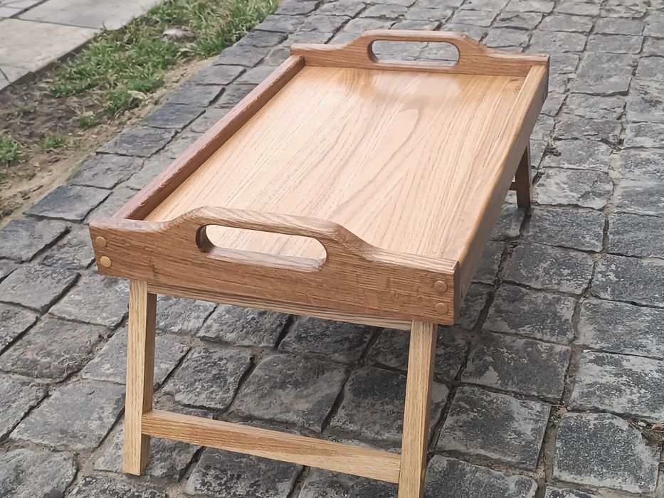 Дубовый столик для завтрака(ноутбука) в постель.