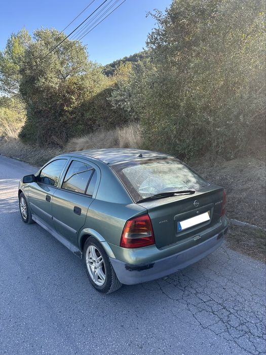 Opel Astra 1.7 TD — photo 2