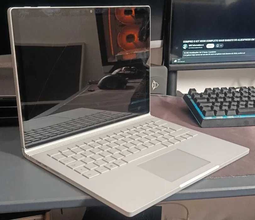 Microsoft Surface Book 2