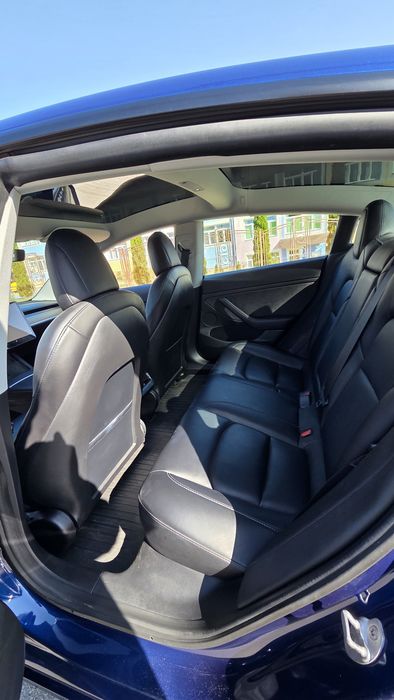 tesla 3 продаж продаю