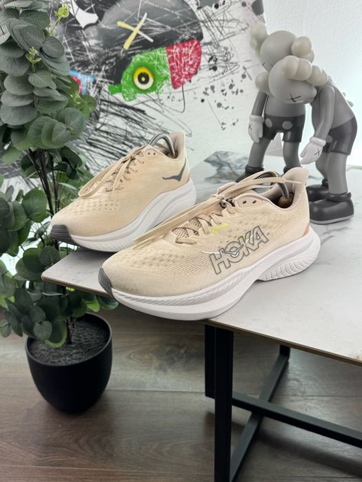 Кросівки Hoka Mach 6 42.5 розмір Е16022
