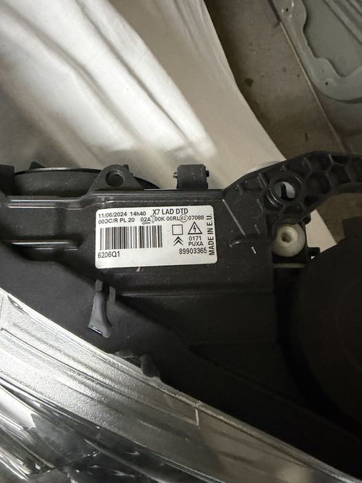 Par oticas Citroen C5 III