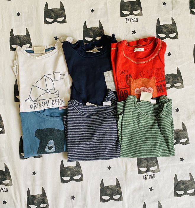 T-shirts ZARA 12-18 meses menino