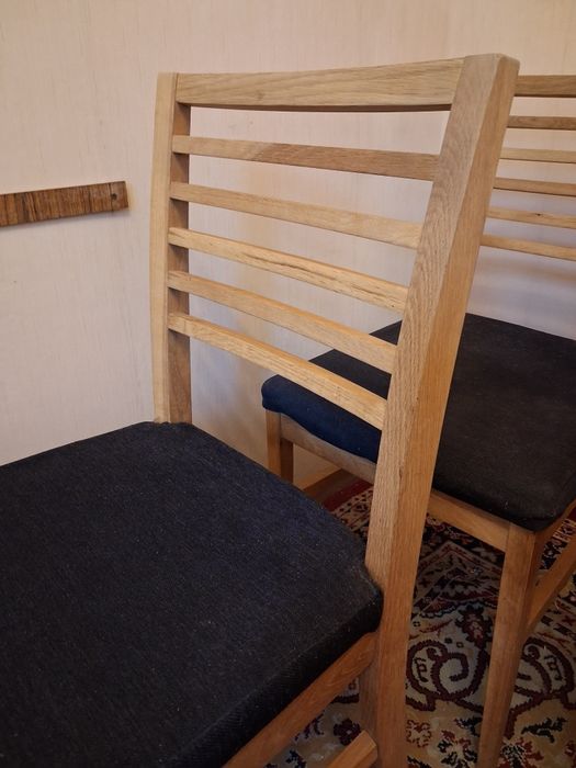 Krzesła drewniane tapicerowane 5 sztuk