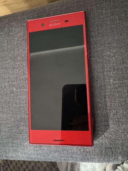 Sprzedam Sony Xperia XZ Premium