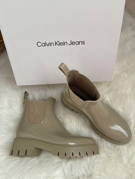 Чоботи/сапожки  Calvin Klein 38,5 розміру.