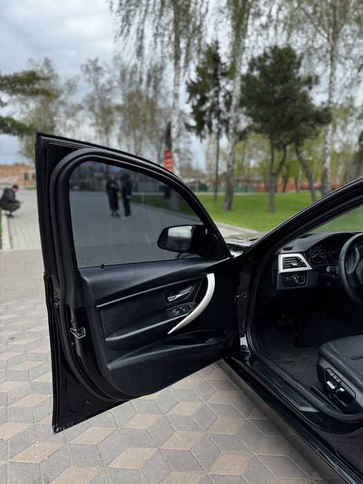 Продаж/обмін BMW F30 320I у гарному стані