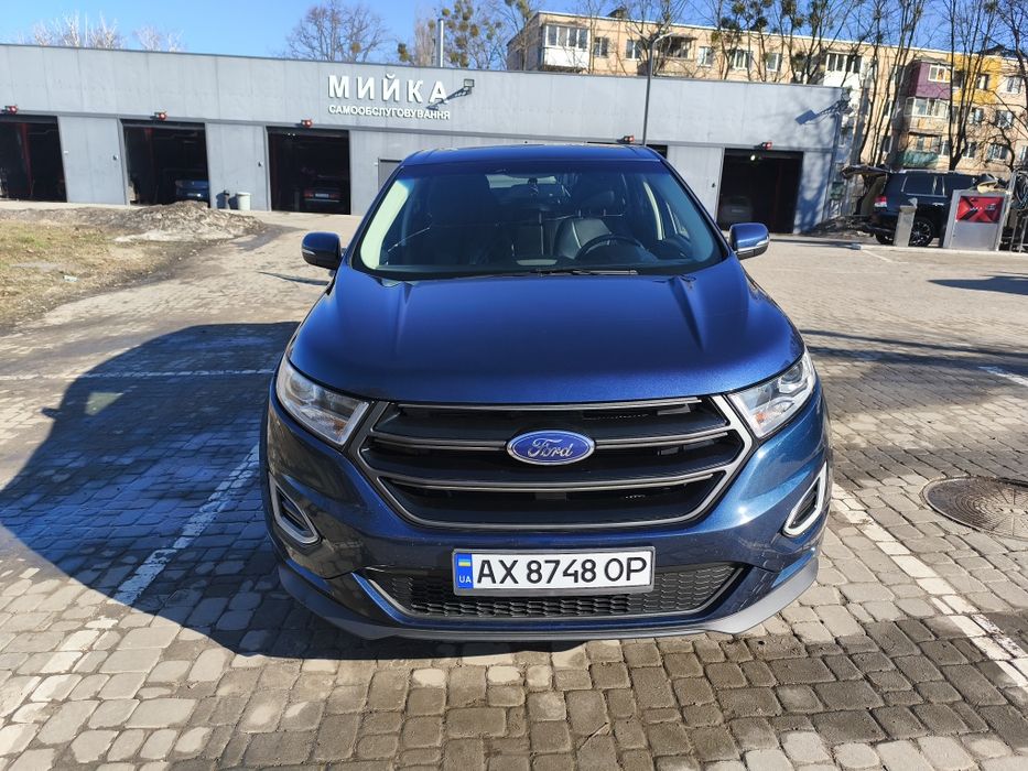 Продам Ford edge