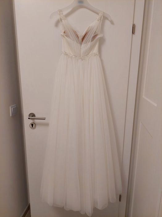 Piękna suknia ślubna