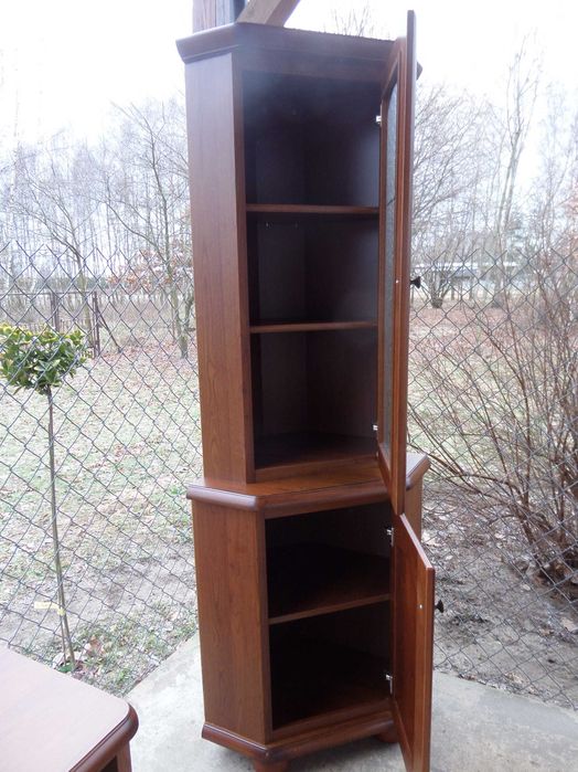 witryn narożna Rogowa Bawaria kolor orzech stan BDB wysyłka dowóz igła