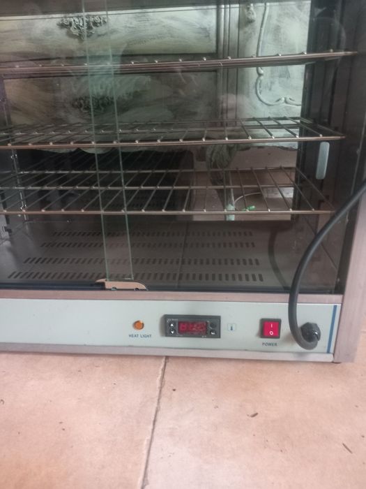 Expositor aquecido novo