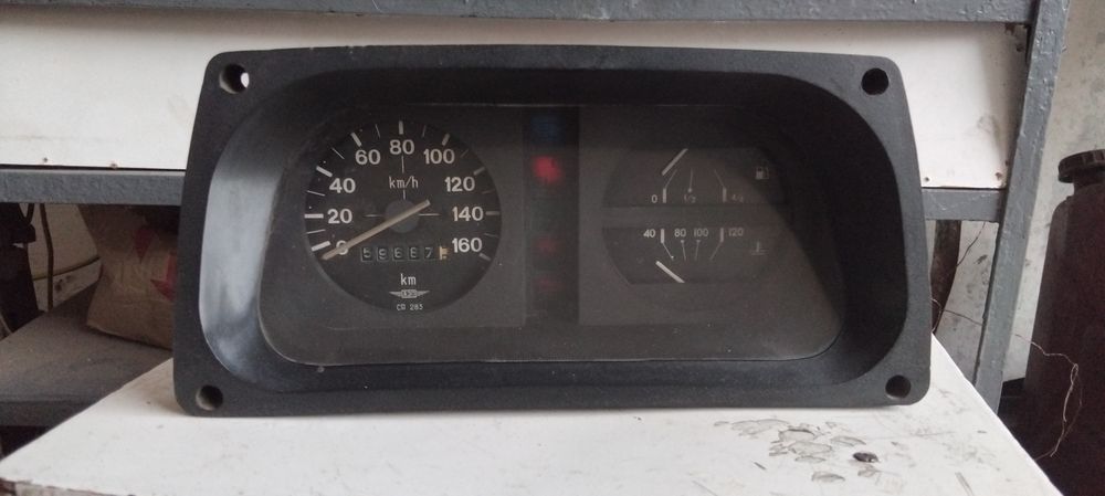 Панель приладів Таврія Славута Дана