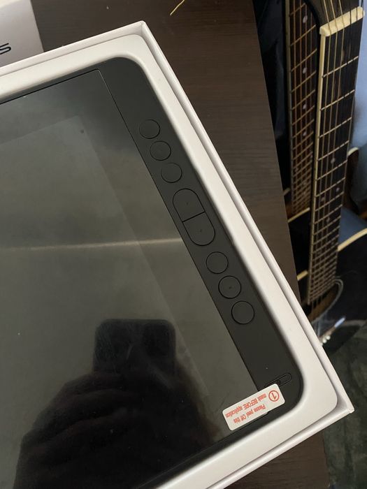 Tablet graficzny profesjonalny Huion Kamvas 13