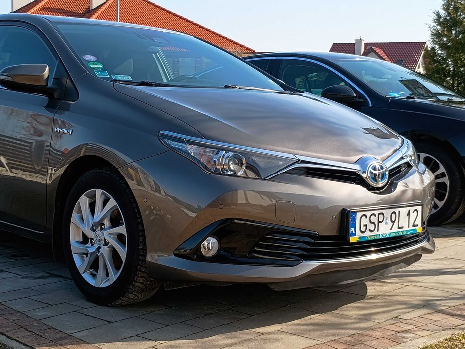 Toyota Auris Hybrid Salon Polska bezwypadkowy