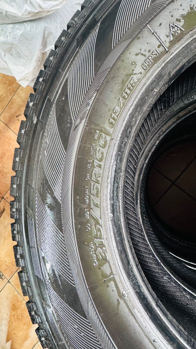Hankook 215/75/16 C