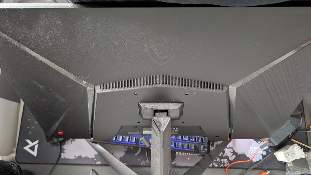 Монітор 27" MSI G2712F ще на гарантії