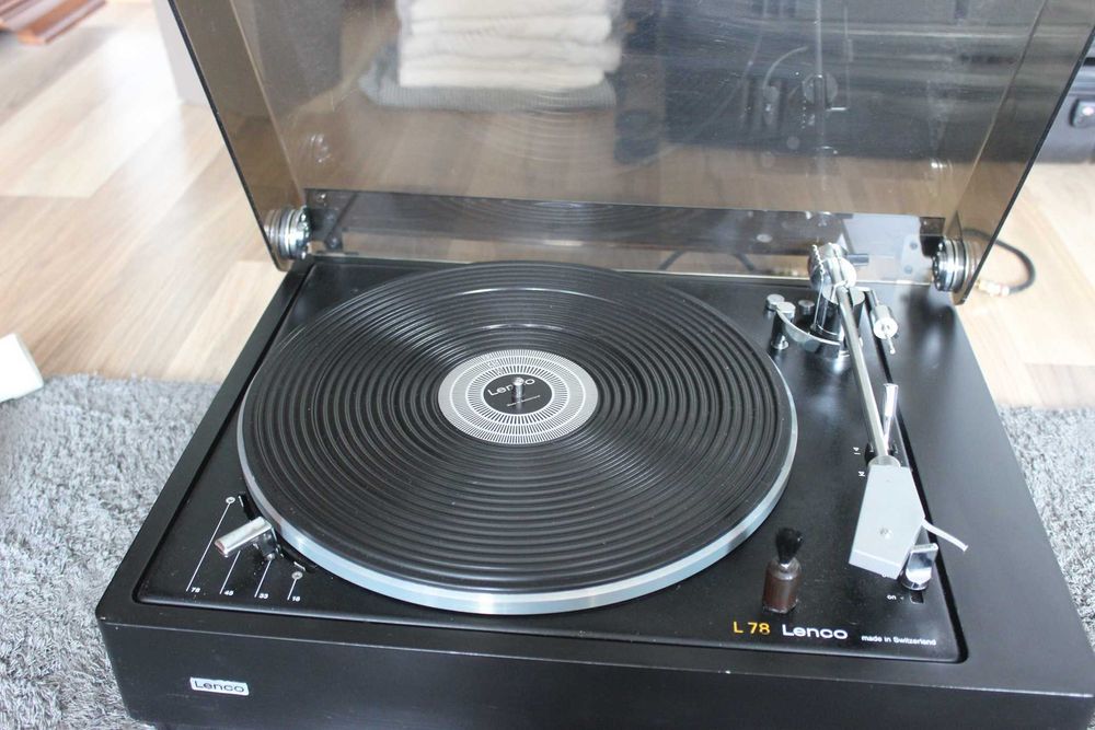 Gramofon Lenco L-78