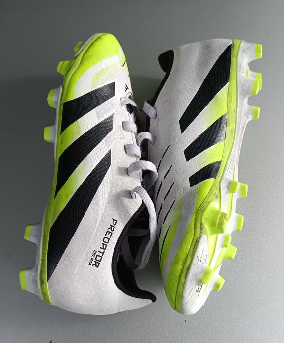 Vendo Chuteiras Adidas Predator Criança Tamanho 33