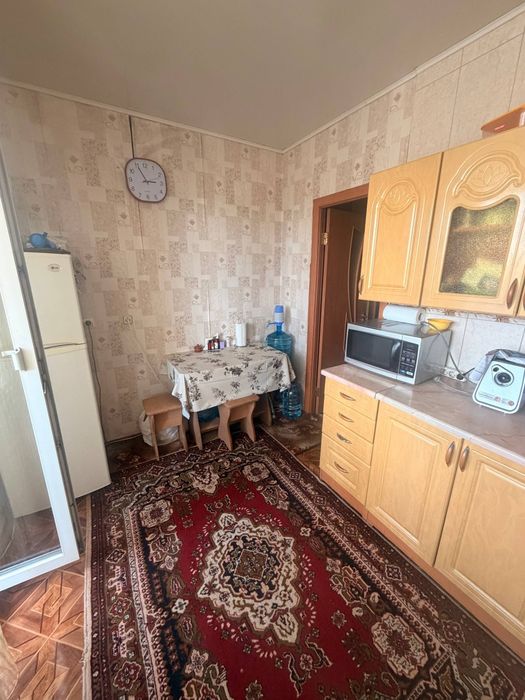 Продається 4 кімнатна квартира на Даманському.