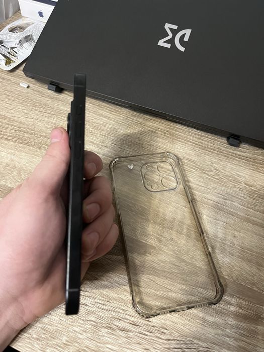 Продам Айфон 16 Про Макс 512