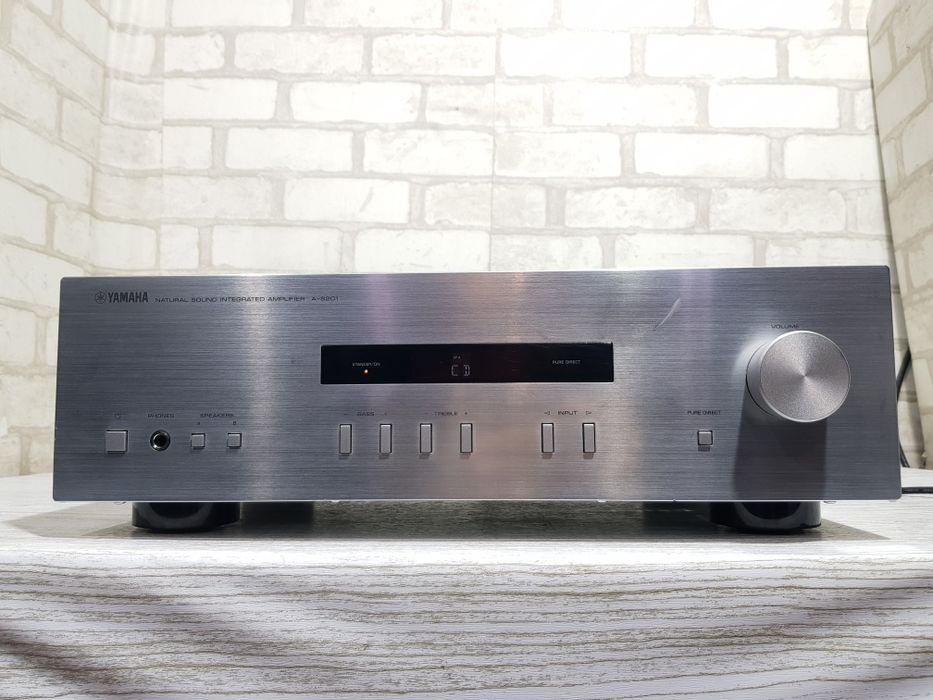 Стерео підсилювач YAMAHA A-S201, *2x140 Вт, б/у з Німеччини
