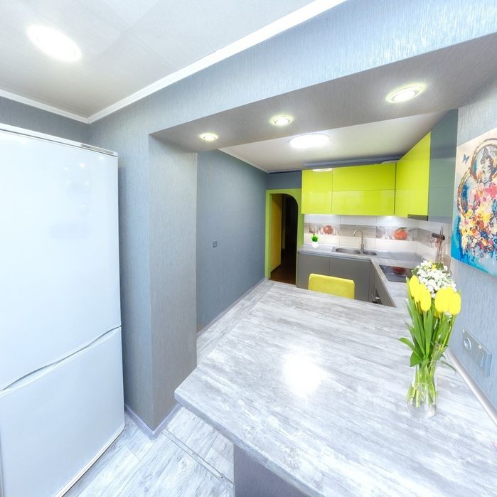 Почасово,Посуточно Вокзал Госпиталь 1к красивая на ул.Рабочей 71 - 850