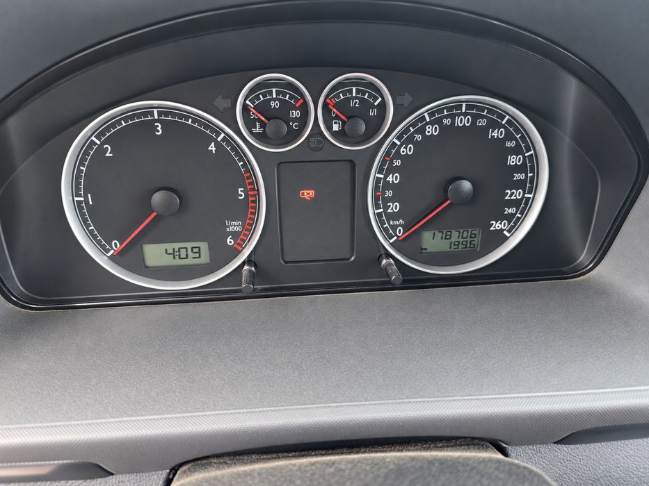 Seat Alhambra 1.9 TDI 115cv — photo 3