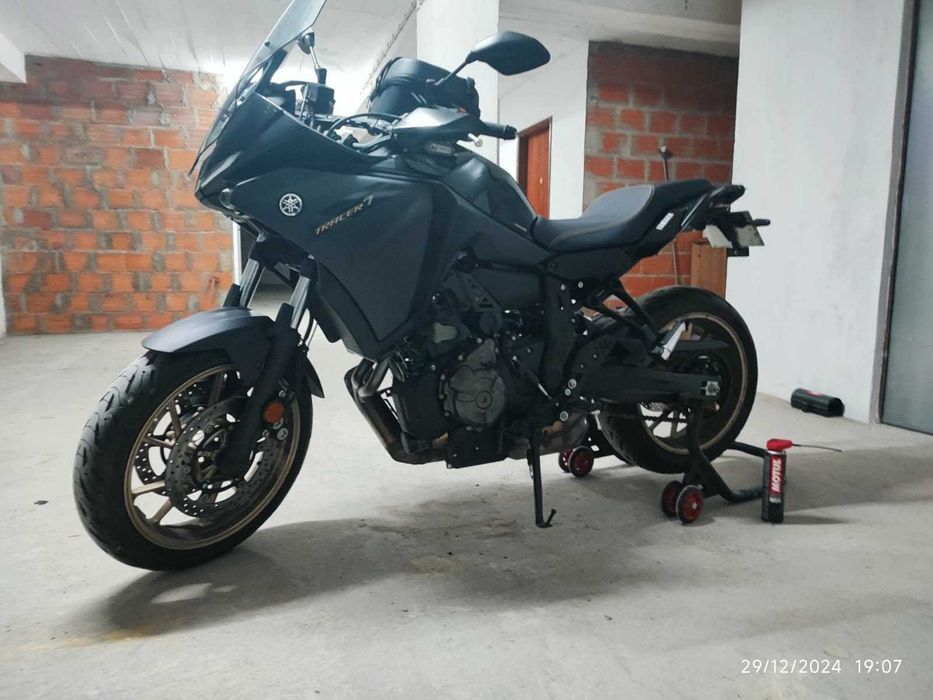 Yamaha tracer 700
