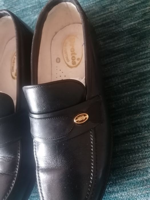 Sapatos de Vela Pretos marca Drotos