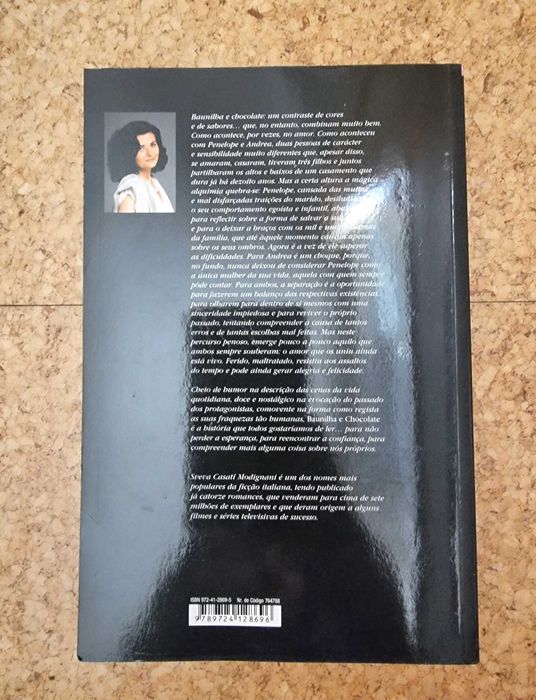 Livro "Baunilha e Chocolate" de Sveva Casati Modignani