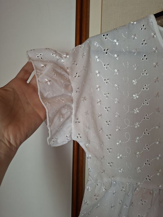 Bluzeczka Top biała haft roz.S Boohoo nowa
