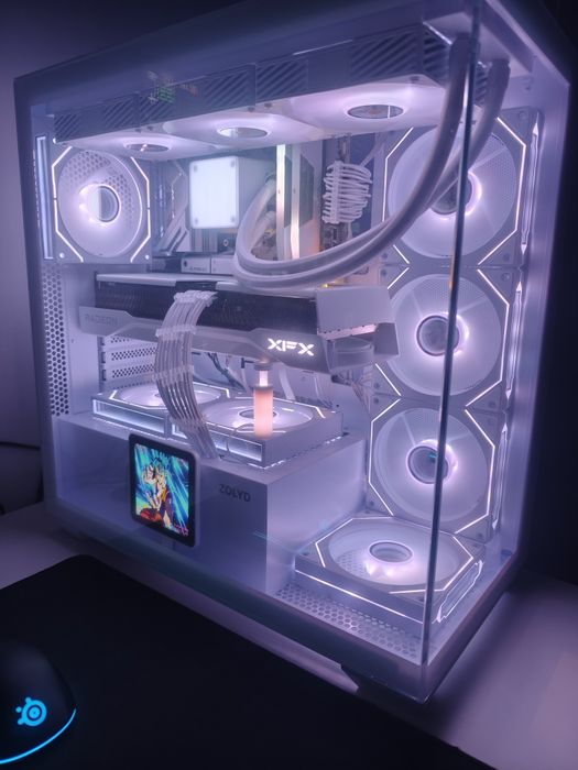 PC topo de gama Ryzen 7 9700X + Corsair RGB 32GB  DDR5