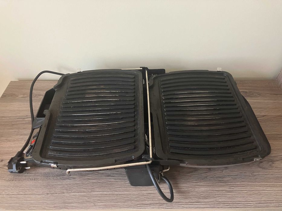 Гриль Tefal Ultracompact GC306012