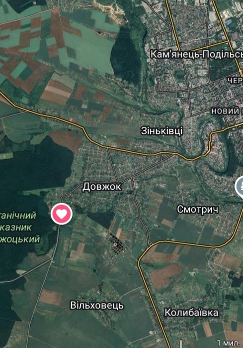 Земельна ділянка під забудову 15 с. с.Довжок 1 лінія до дороги