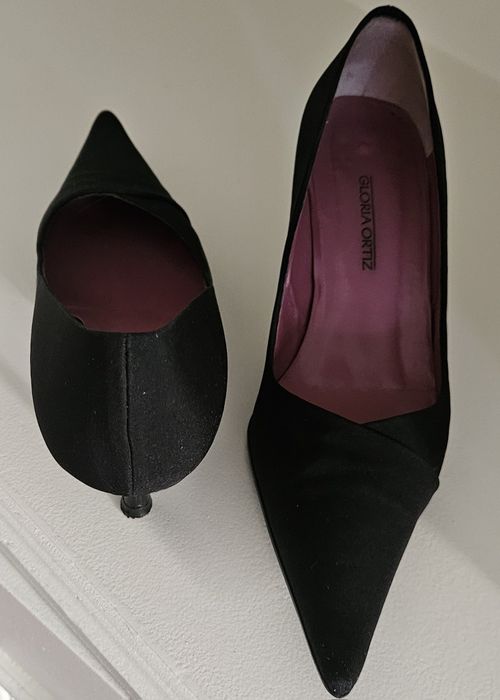 Sapatos Gloria ortiz