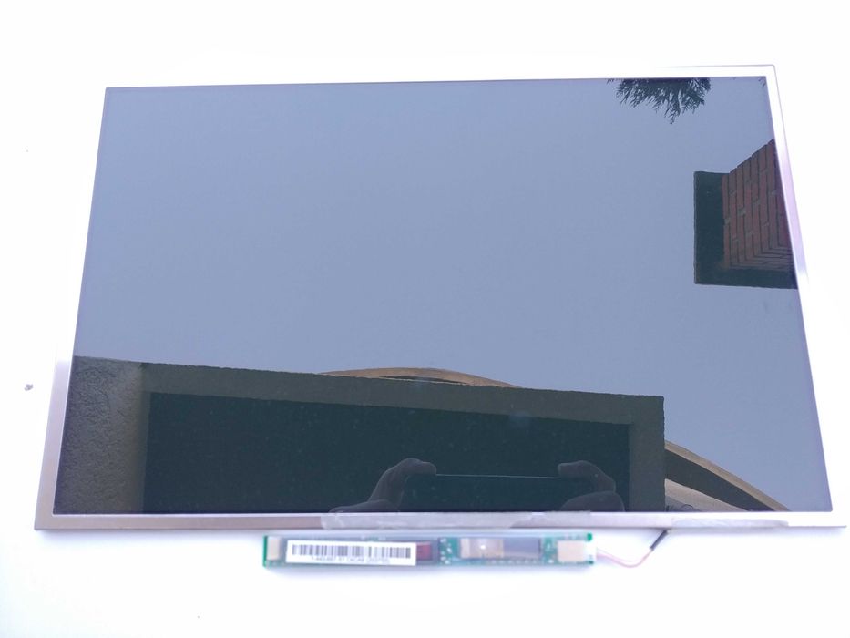 LCD screen CLAA141WB05A427552277686528000