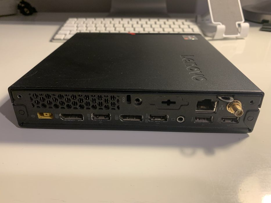 Lenovo ThinkCentre M715q Tiny AMD Ryzen 3 2200GE 3,2GHz DDR4– kompaktowy komputer mini PC
