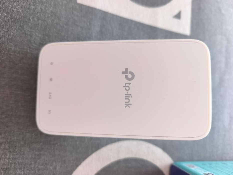 Vendo Repetidor Wi-Fi TP-Link RE330 AC1200 em excelente estado