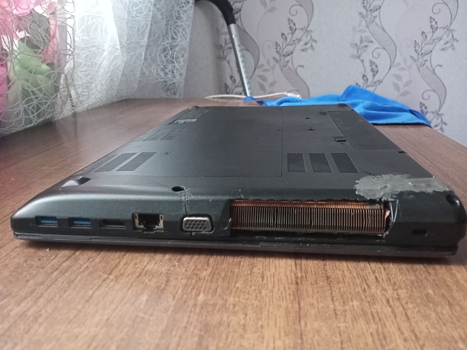 Продам Ноутбук Lenovo Ideapad Y580